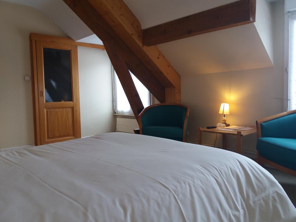 Hotel De La Paix ジェラールメ エクステリア 写真