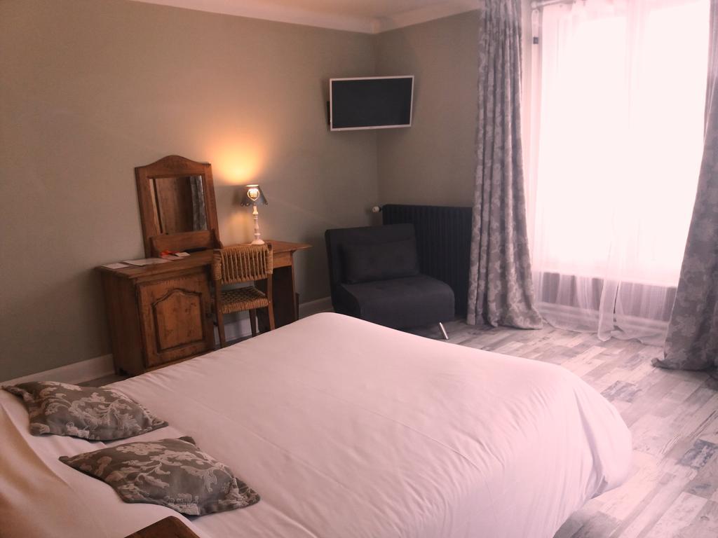 Hotel De La Paix ジェラールメ エクステリア 写真